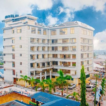 Nefaland Hotel Dar es Salaam Bagian luar foto