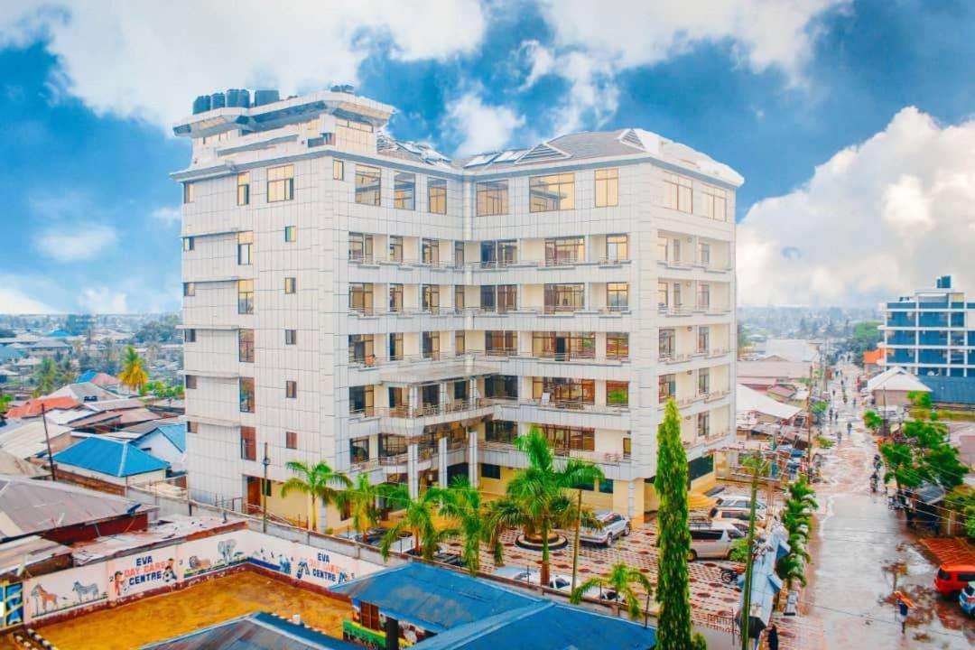 Nefaland Hotel Dar es Salaam Bagian luar foto